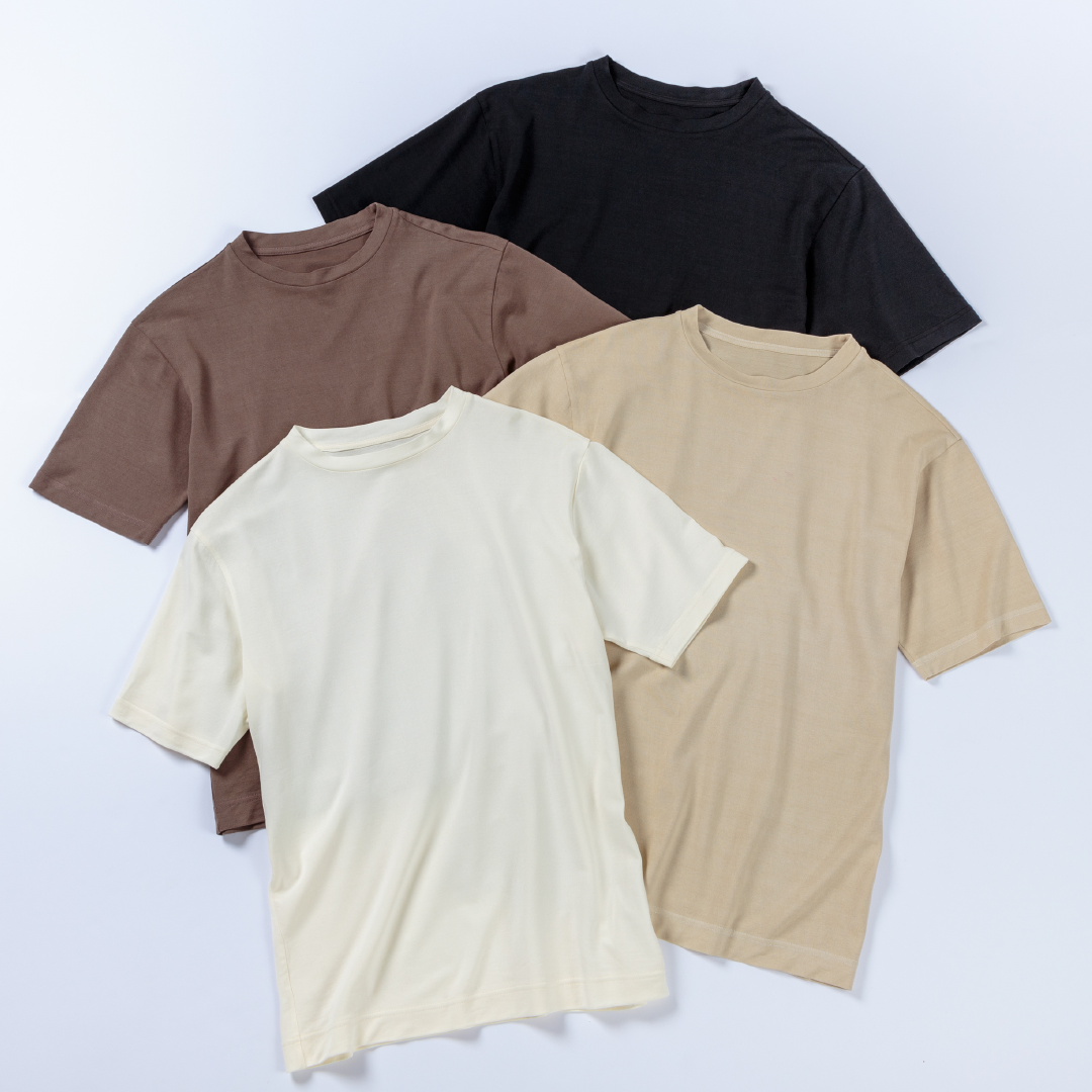 アースカラーの４色展開